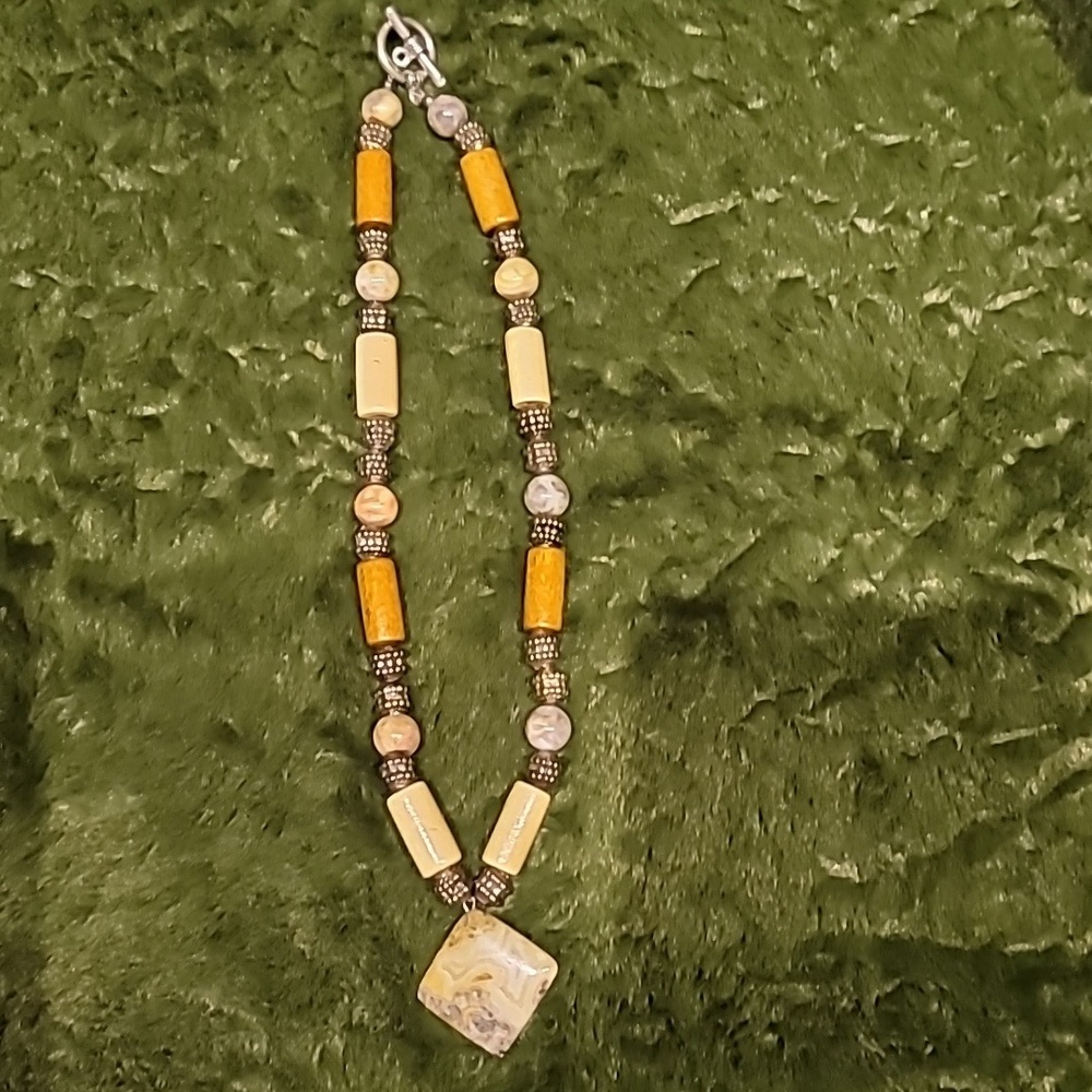 Vintage African Beaded Necklace with Some Natural Stones - Picture 2 of 6